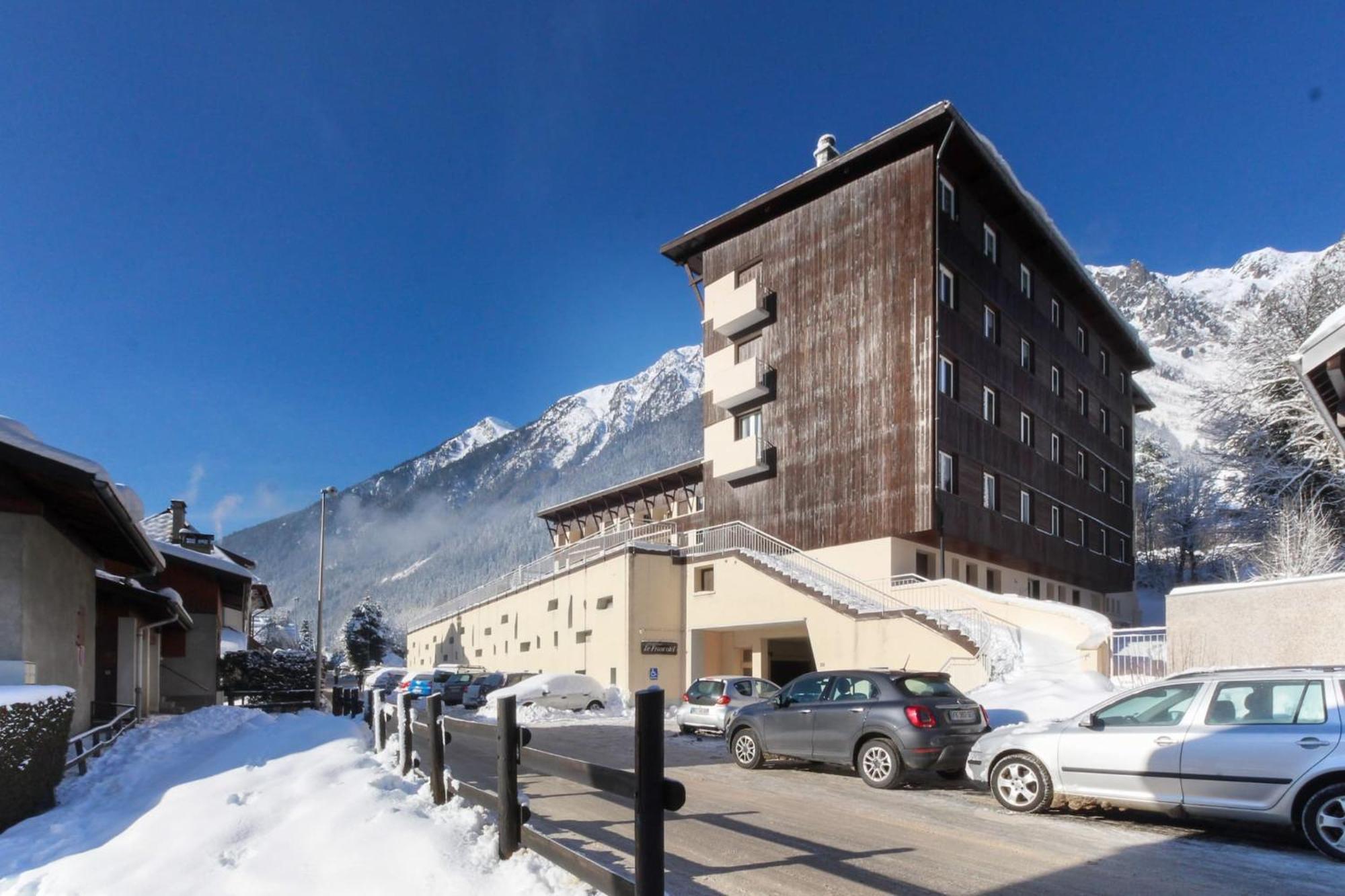 Les Pecles Mt Blanc - Chamonix Center Apartman Kültér fotó