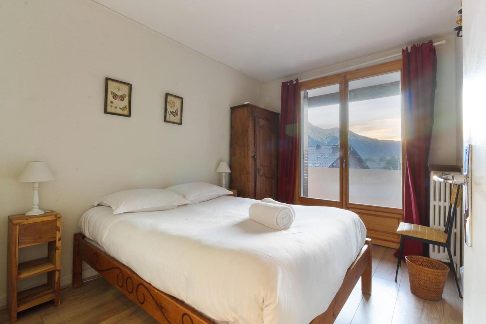 Les Pecles Mt Blanc - Chamonix Center Apartman Kültér fotó