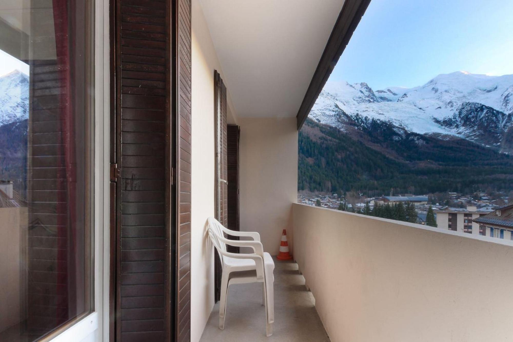 Les Pecles Mt Blanc - Chamonix Center Apartman Kültér fotó